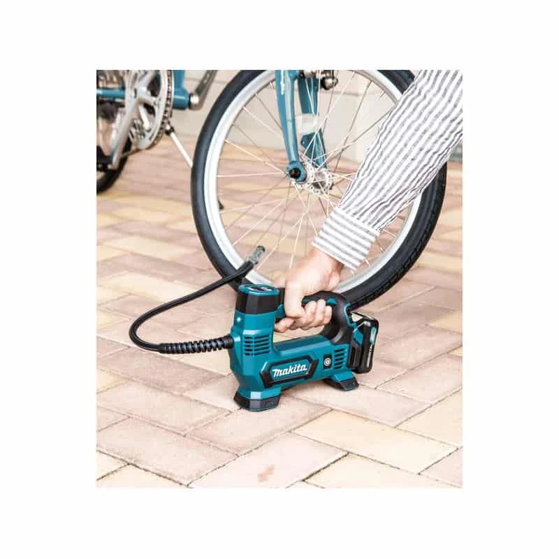 MAKITA Gonfleur 12V CXT Solo - MP100DZ 2 MAKITA Gonfleur 12V CXT Solo - MP100DZ â Image 2
