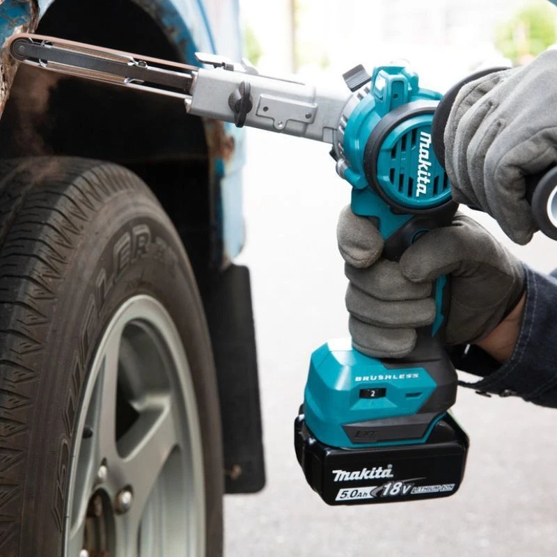 MAKITA Ponceuse à Bande Sans Fil 18V Solo Makpac - DBS180ZJ 3 MAKITA Ponceuse à Bande Sans Fil 18V Solo Makpac - DBS180ZJ – Image 3