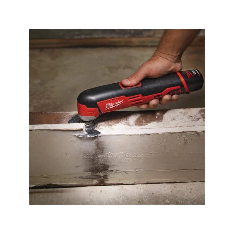 MILWAUKEE Découpeur Ponceur Multitool - C12 MT-402C - 4933441705 3 MILWAUKEE Découpeur Ponceur Multitool - C12 MT-402C - 4933441705 – Image 3