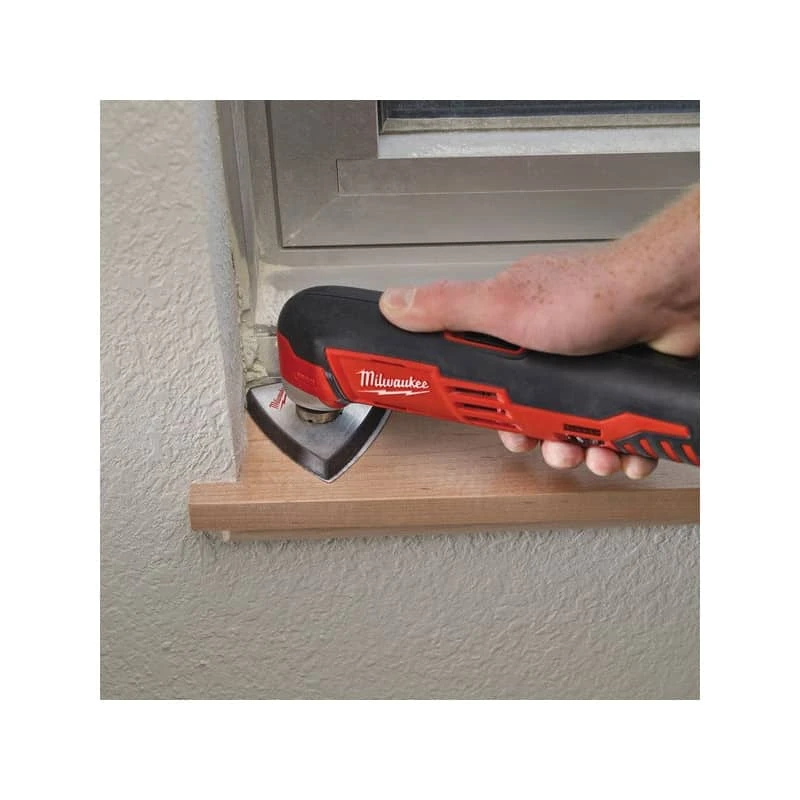 MILWAUKEE Découpeur Ponceur Multitool - C12 MT-402C - 4933441705 4 MILWAUKEE Découpeur Ponceur Multitool - C12 MT-402C - 4933441705 – Image 4