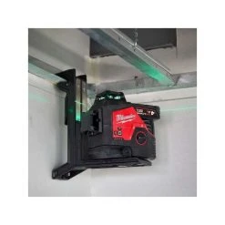 MILWAUKEE Laser 3 Lignes Vert 12V 4Ah - M12 3PL-401C - 4933478102 -BESSEY shop milwaukee laser 3 lignes vert 12v 4ah m12 3pl 401c 4933478102 4