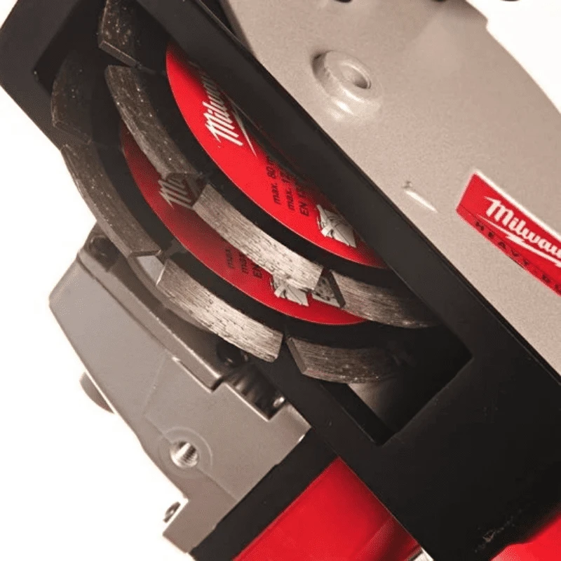 MILWAUKEE Rainureuse 1500W 125mm - WCE 30 - 4933383855 5 MILWAUKEE Rainureuse 1500W 125mm - WCE 30 - 4933383855 – Image 5