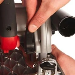 MILWAUKEE Scie Circulaire 165mm 1050W - CS 55 - 4933403635 -BESSEY shop milwaukee scie circulaire 165mm 1050w cs 55 4933403635 4