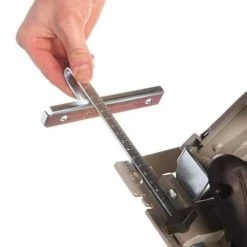 MILWAUKEE Scie Circulaire 190mm 1900W - SCS 65 Q - 638051 -BESSEY shop milwaukee scie circulaire 190mm 1900w scs 65 q 638051 3