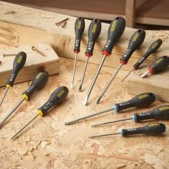 STANLEY Set De 12 Tournevis : élec, Méca, Phillips Et Pozi - FMHT65426-0 8 STANLEY Set De 12 Tournevis : élec, Méca, Phillips Et Pozi - FMHT65426-0 -BESSEY shop stanley set de 12 tournevis elec meca phillips et pozi fmht65426 0 3